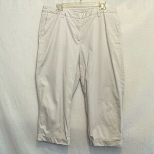 B-229 Laura Scott PLUS SIZE 16 Cream Flat Front Khaki Capris‎